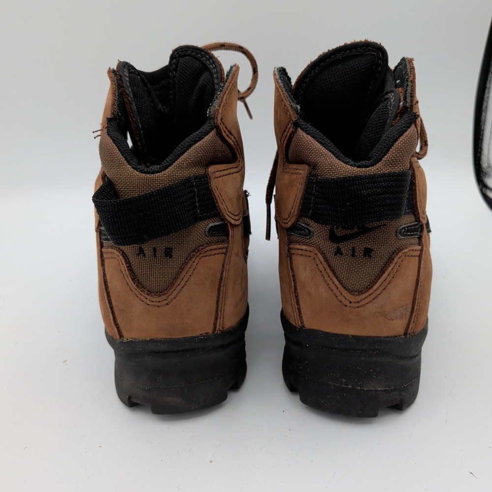 Nike ACG Air Hiking Boots Kids 5.5Y EU 38 Brown Suede Leather Vintage 653204-201 - Picture 5 of 8